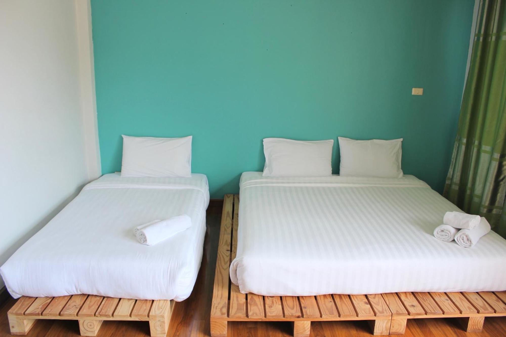 Hotel Kata Sea Host Karon Esterno foto